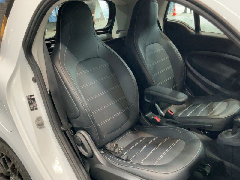 Smart fortwo 0.9 Turbo Basis Prime — zdjęcie 14