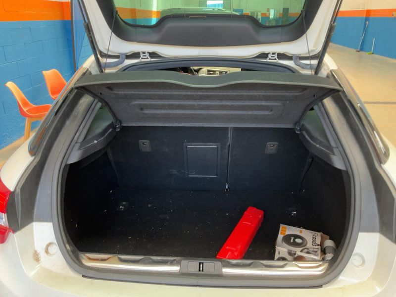 Citroen DS5 2.0 HDi Style — zdjęcie 10