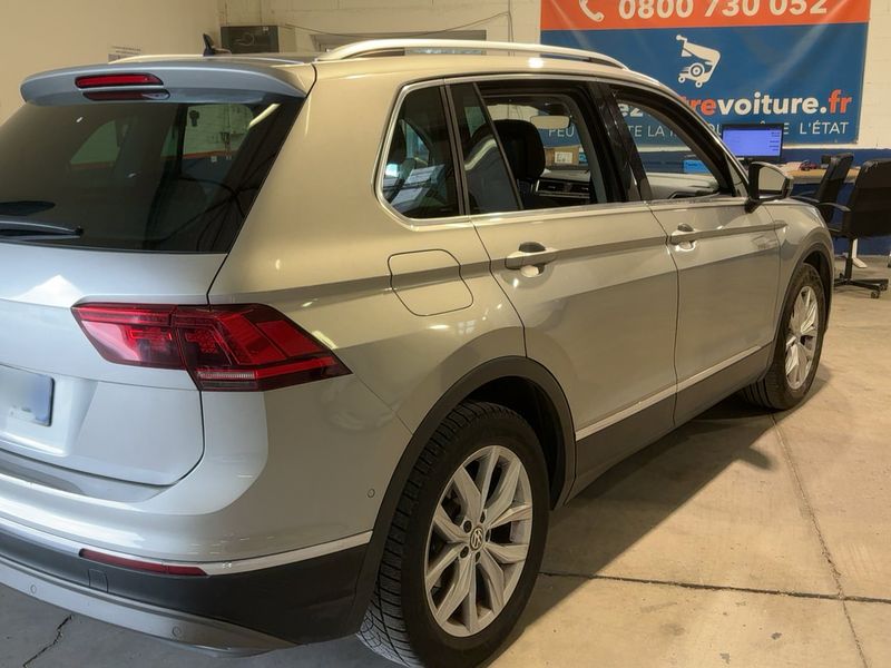 Volkswagen Tiguan 2.0 TDI Carat Exclusive BlueMotion Tech 2019 – снимка 8