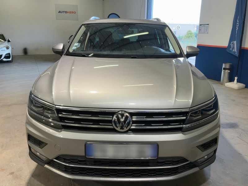Volkswagen Tiguan 2.0 TDI Carat Exclusive BlueMotion Tech 2019 – снимка 14