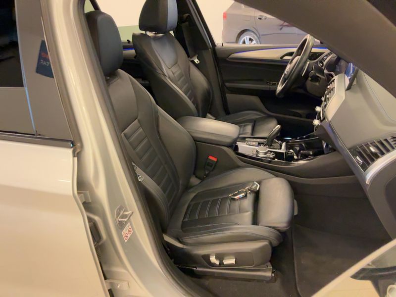 BMW X3 M40i — zdjęcie 11