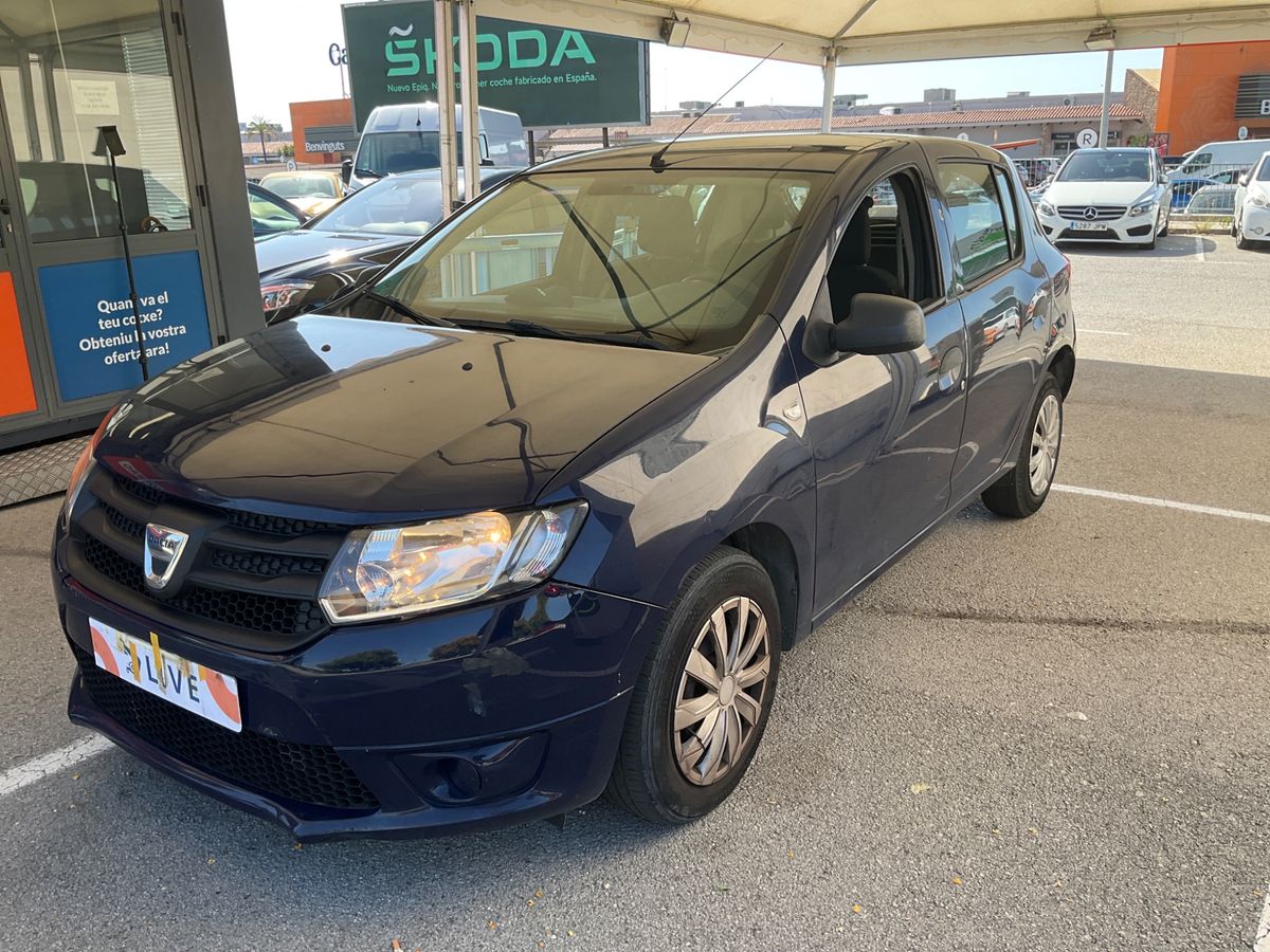 Dacia Sandero 2015