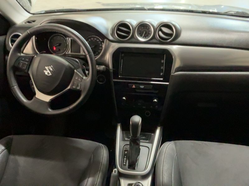Suzuki Vitara 1.6 Comfort+ 4x4 — zdjęcie 12