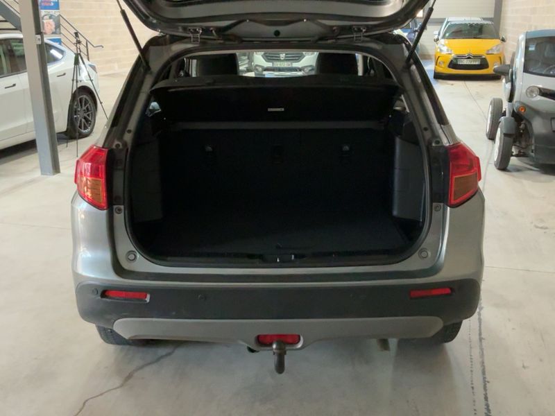 Suzuki Vitara 1.6 Comfort+ 4x4 — zdjęcie 10
