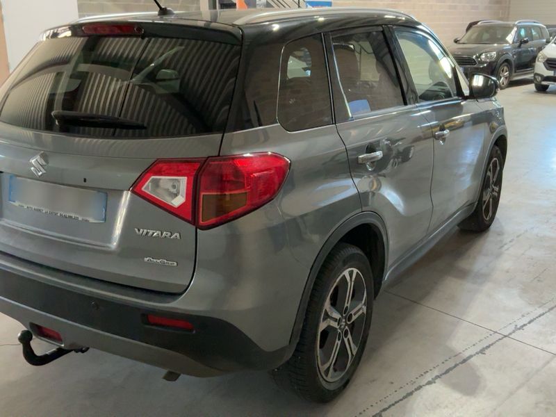 Suzuki Vitara 1.6 Comfort+ 4x4 — zdjęcie 6