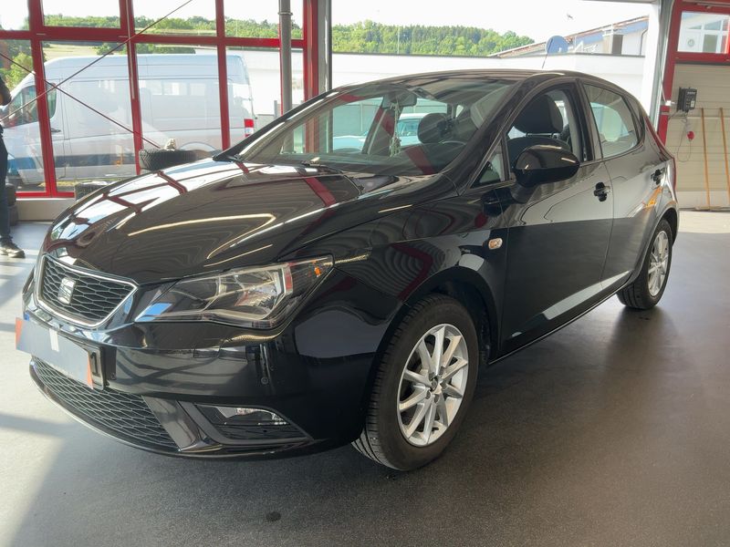 Seat Ibiza 1.2 TSI Style — zdjęcie 1