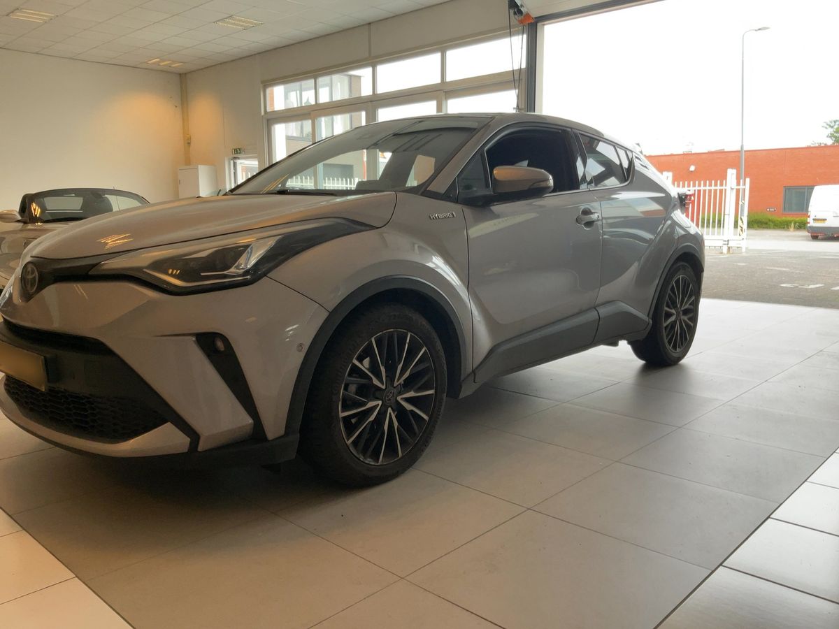 Toyota C-HR d'occasion