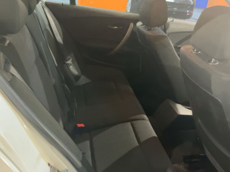 BMW 1er 116i — zdjęcie 14