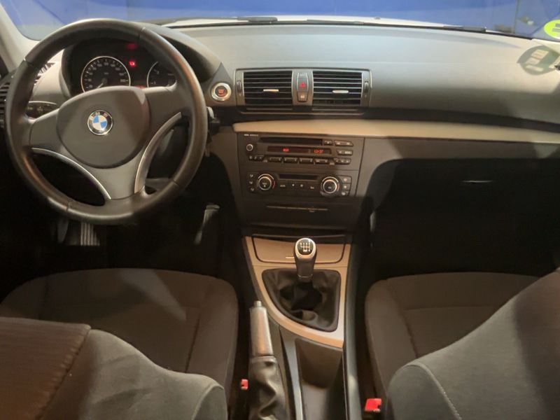 BMW 1er 116i — zdjęcie 12