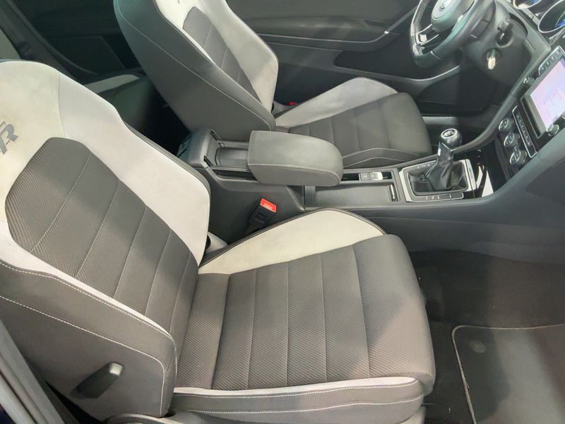 Volkswagen Golf VII 2.0 TSI R 4Motion BlueMotion Tech 2014 – снимка 16