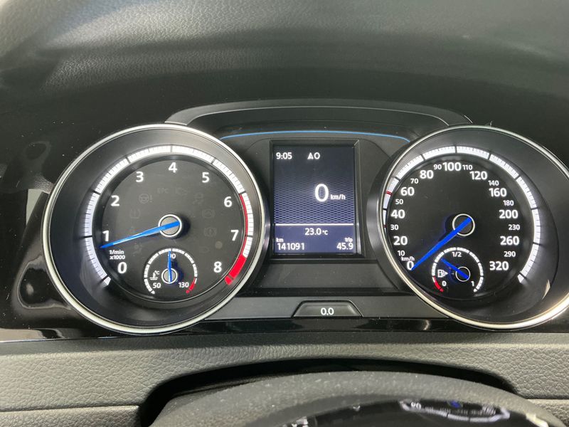 Volkswagen Golf VII 2.0 TSI R 4Motion BlueMotion Tech 2014 – снимка 18