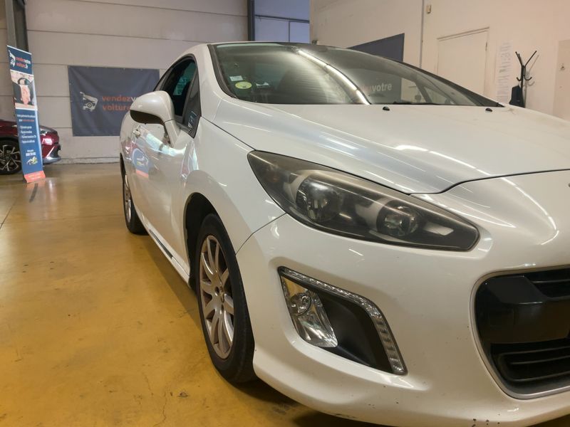 Peugeot 308 1.6 HDi Sport — zdjęcie 8