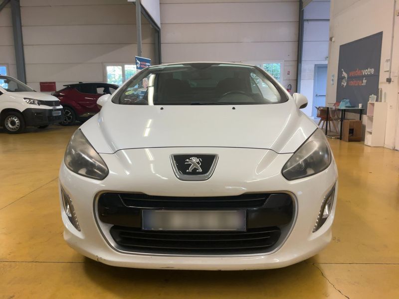 Peugeot 308 1.6 HDi Sport — zdjęcie 9