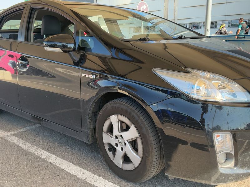 Toyota Prius 1.8 Eco — zdjęcie 8