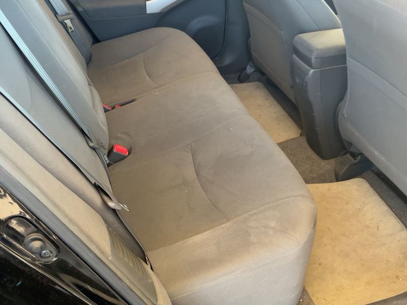 Toyota Prius 1.8 Eco — zdjęcie 14