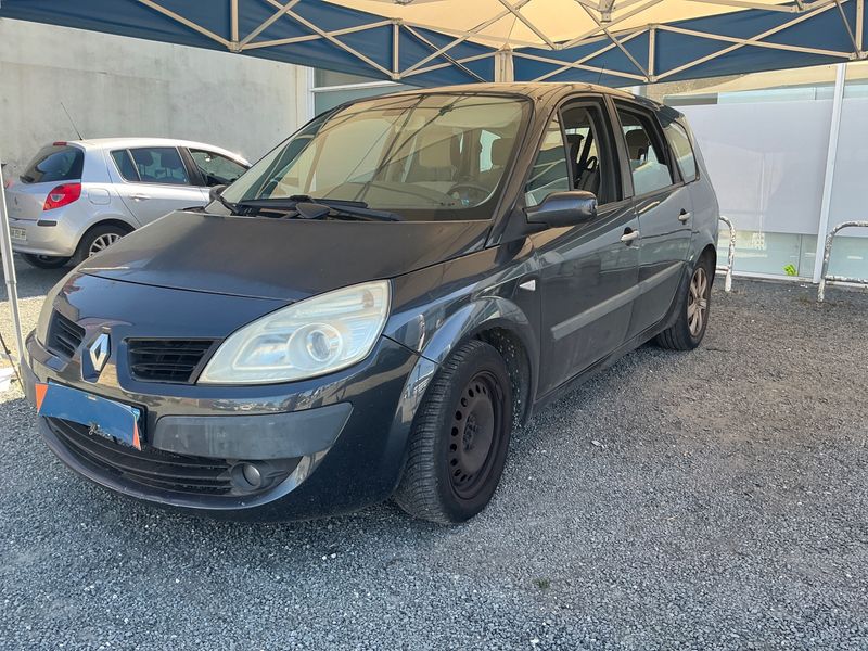 2008 Renault Grand Scenic