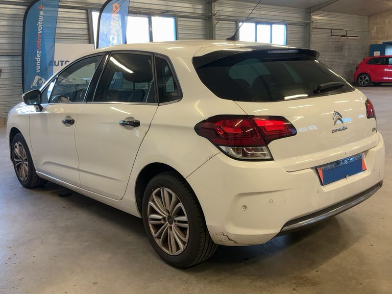 Citroen C4 1.2 e-THP Millenium — zdjęcie 3