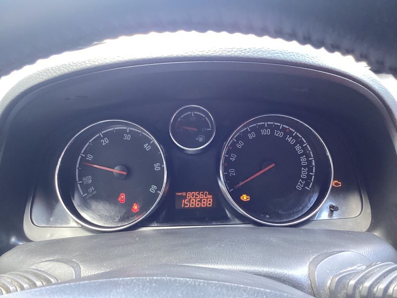 Opel Antara 2.2 CDTI Selective — zdjęcie 13