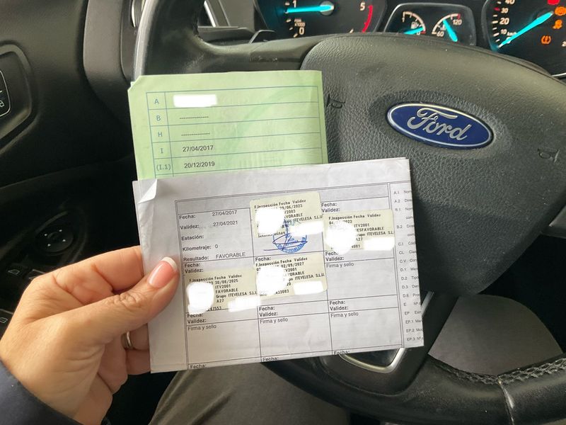 Ford Kuga 2.0 TDCi Titanium — zdjęcie 15