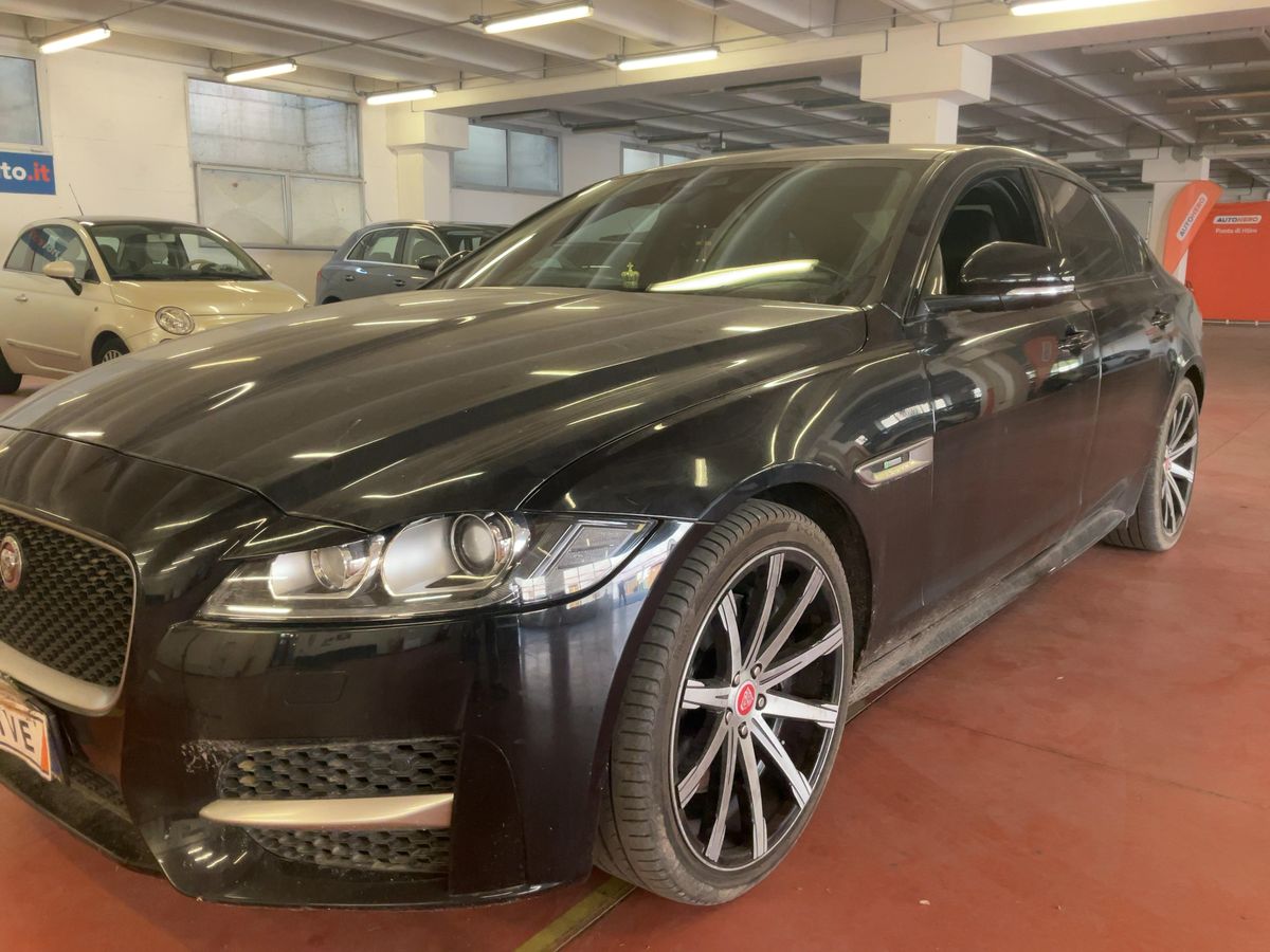 Jaguar XF d'occasion