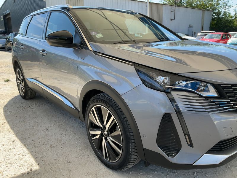 Peugeot 5008 1.2 PureTech GT Pack — zdjęcie 8