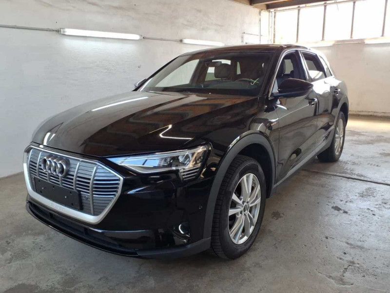 Audi e-tron 2022