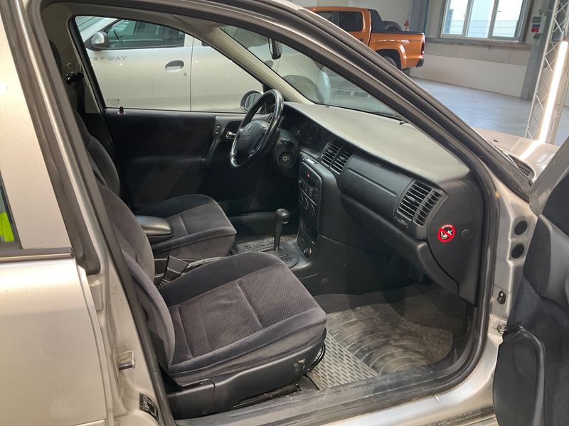 Opel Vectra 1.6 Selection — zdjęcie 3
