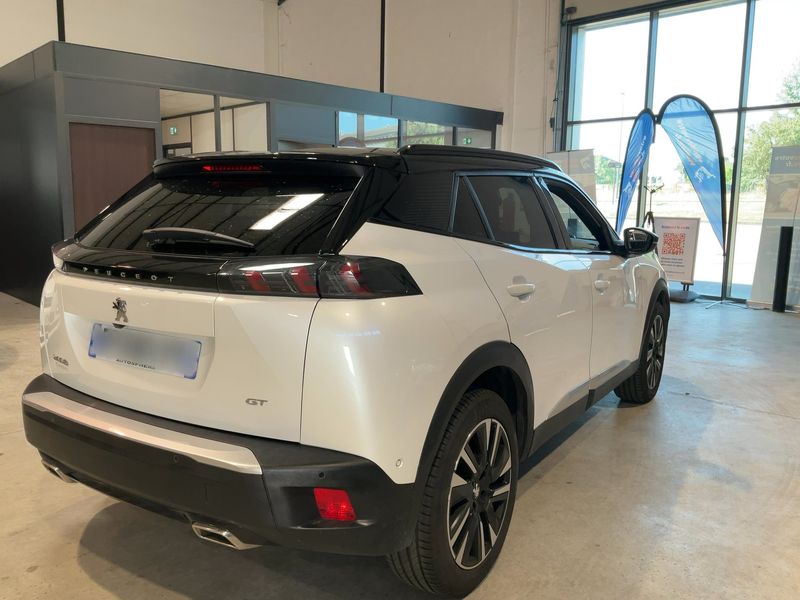 Peugeot 2008 1.2 PureTech GT — zdjęcie 6