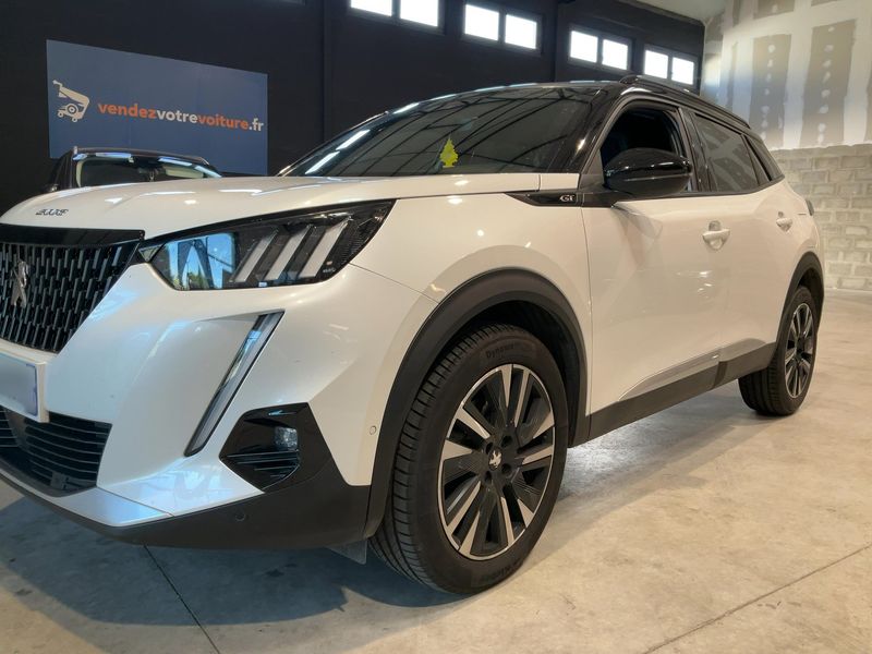 Peugeot 2008 1.2 PureTech GT — zdjęcie 2