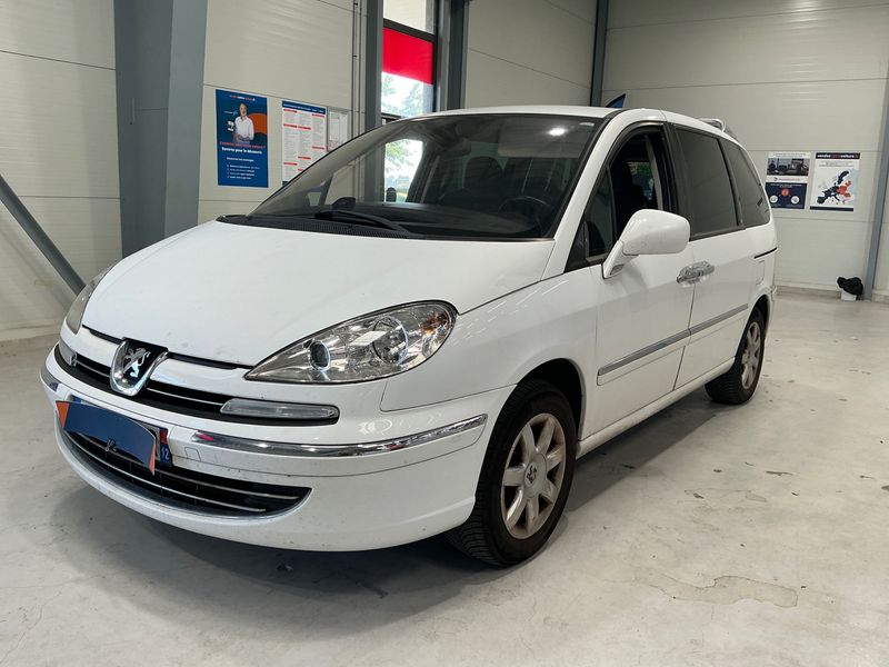 Peugeot 807 2.0 HDi Premium