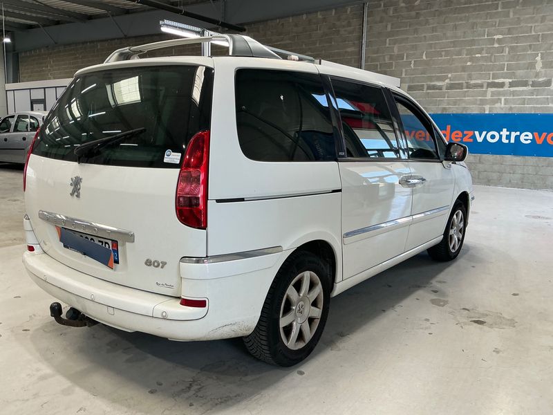 Peugeot 807 2.0 HDi Premium — zdjęcie 2