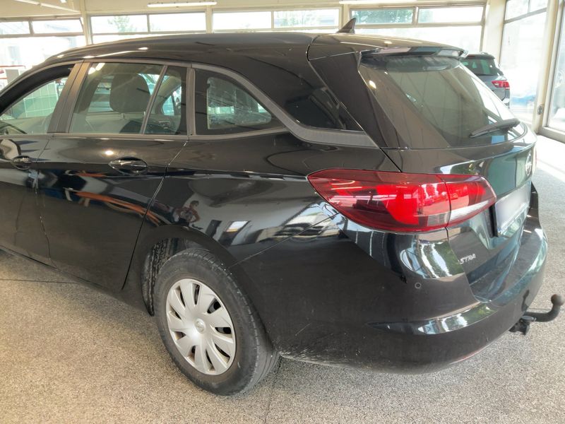 Opel Astra 1.6 CDTI DPF Business 2018 – снимка 6