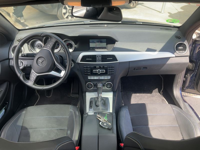 Mercedes-Benz C-Klasse C 250 CGI BlueEfficiency 2013 – снимка 17