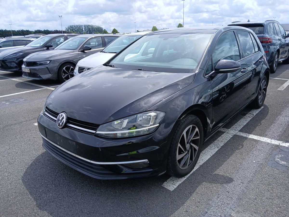Volkswagen Golf 2019 — photo 1