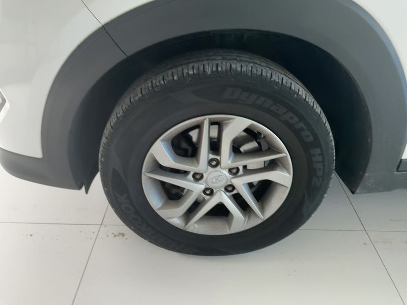 Hyundai Tucson 1.6 Classic blue 2WD 2018 – снимка 3