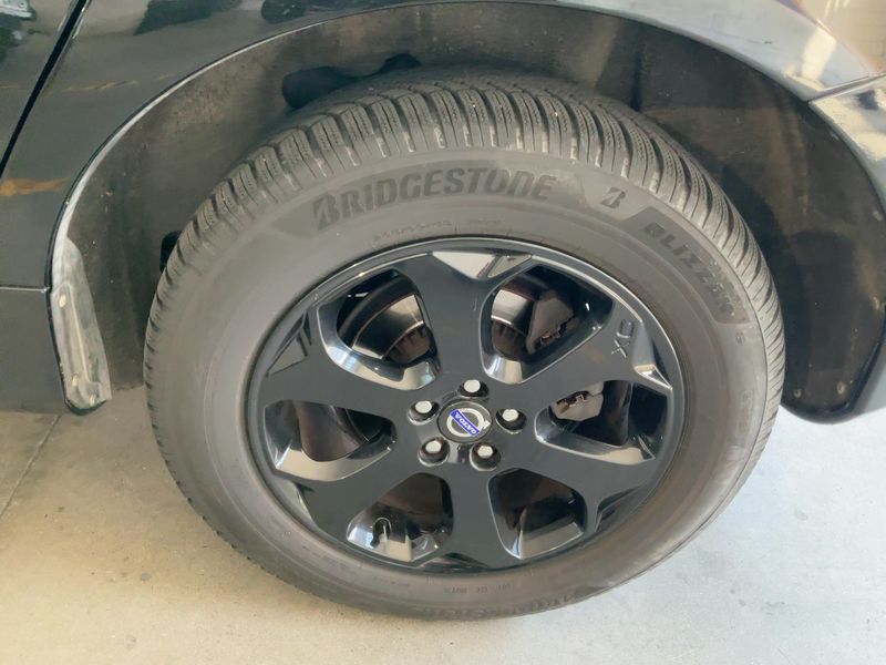 Volvo XC60 2.4 D4 Momentum AWD 2014 – снимка 5
