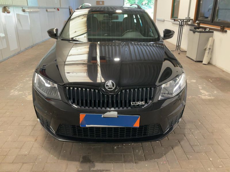 Skoda Octavia 2.0 TDI RS — zdjęcie 9