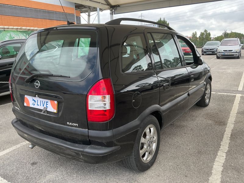 Opel Zafira 2.2 DTI Njoy — zdjęcie 2