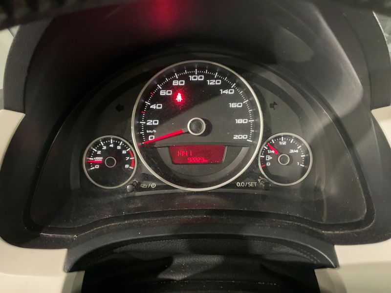 Seat Mii 1.0 Chic — zdjęcie 13