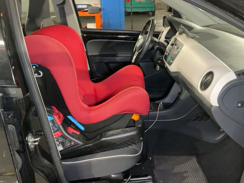 Seat Mii 1.0 Chic — zdjęcie 11