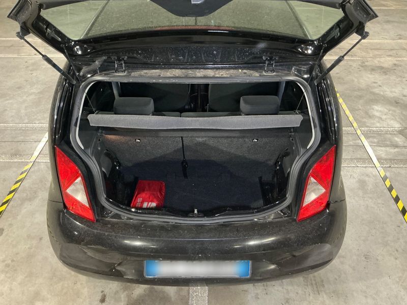 Seat Mii 1.0 Chic — zdjęcie 10