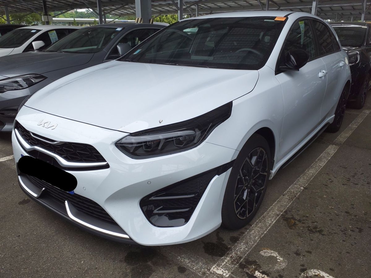Kia cee'd 2025