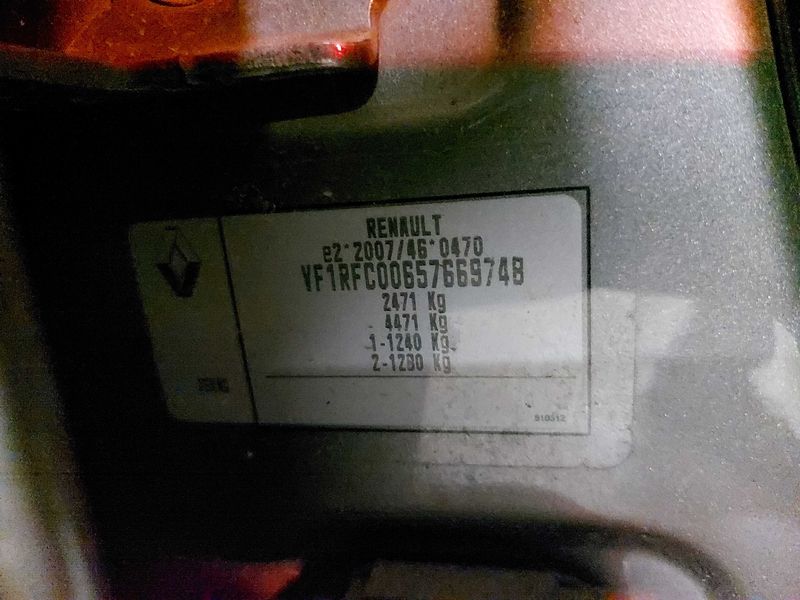 Renault Espace 1.6 dCi Energy Initiale Paris — zdjęcie 16