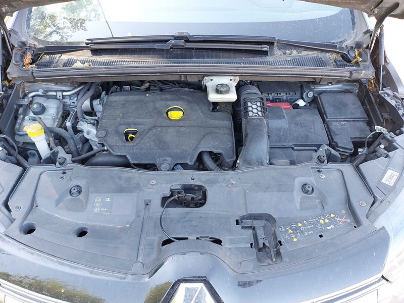 Renault Espace 1.6 dCi Energy Initiale Paris — zdjęcie 8