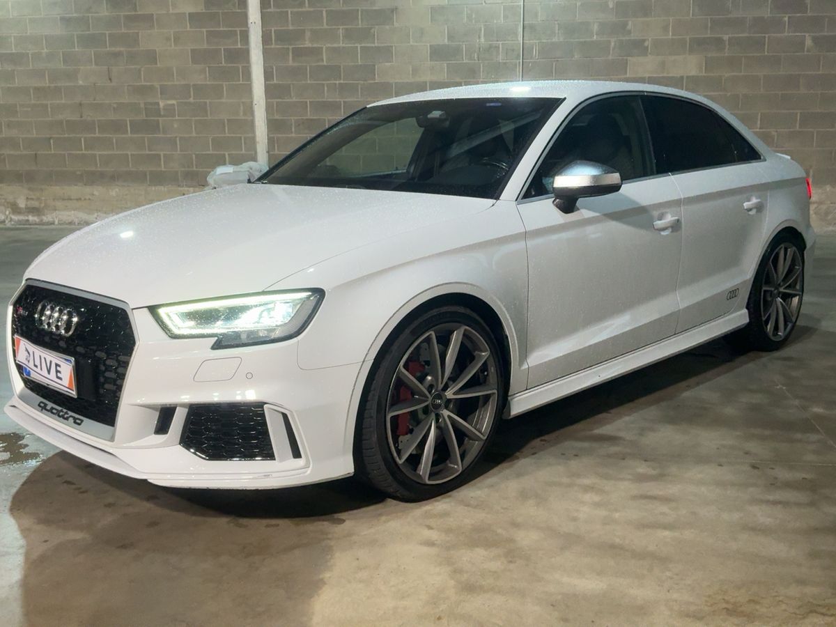 Audi RS 3 2.5 TFSI quattro