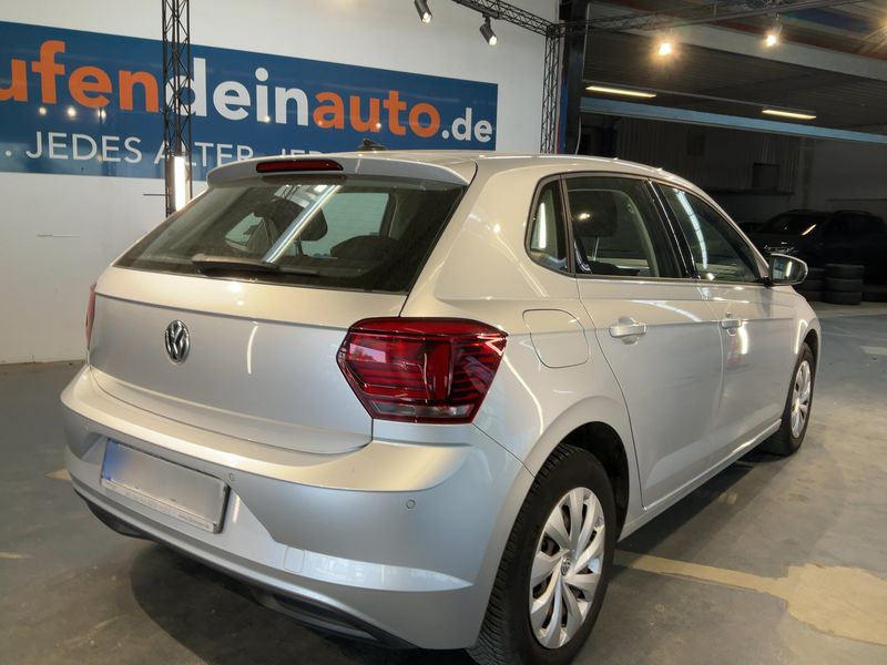 Volkswagen Polo 1.0 Comfortline — zdjęcie 6