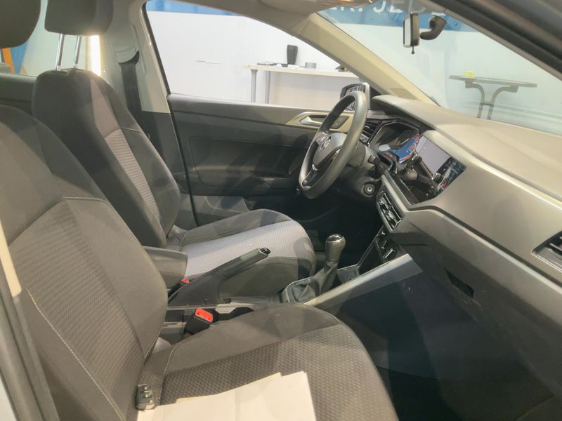 Volkswagen Polo 1.0 Comfortline — zdjęcie 11