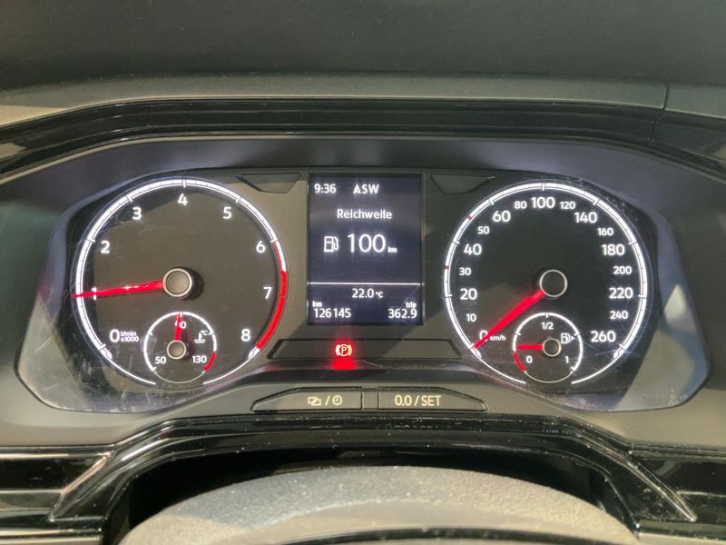 Volkswagen Polo 1.0 Comfortline — zdjęcie 13