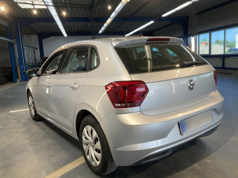 Volkswagen Polo 1.0 Comfortline — zdjęcie 3