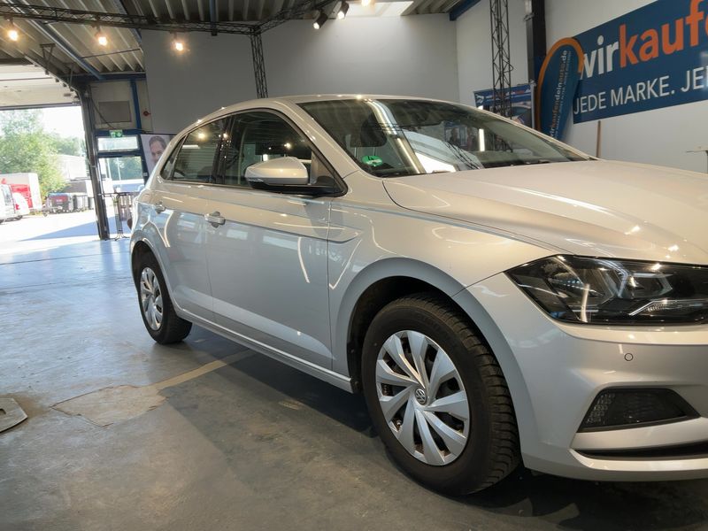 Volkswagen Polo 1.0 Comfortline — zdjęcie 8